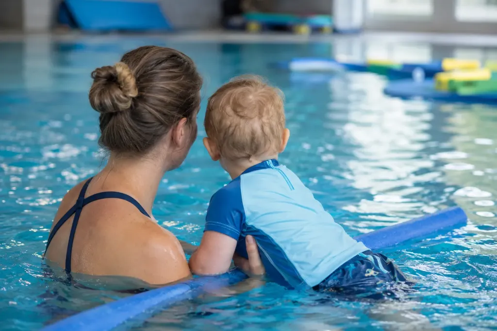 Eltern-Kind-Schwimmkurs 3